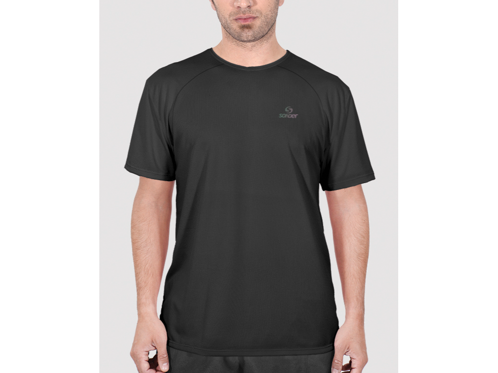 REMERA POLIESTER CALADO MESH
