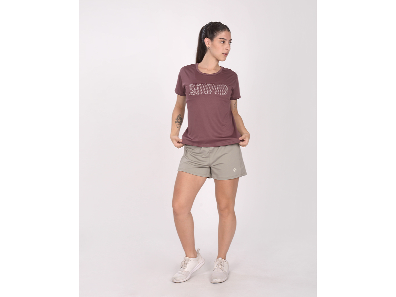 REMERA SUELTA POLIESTER NEODRY