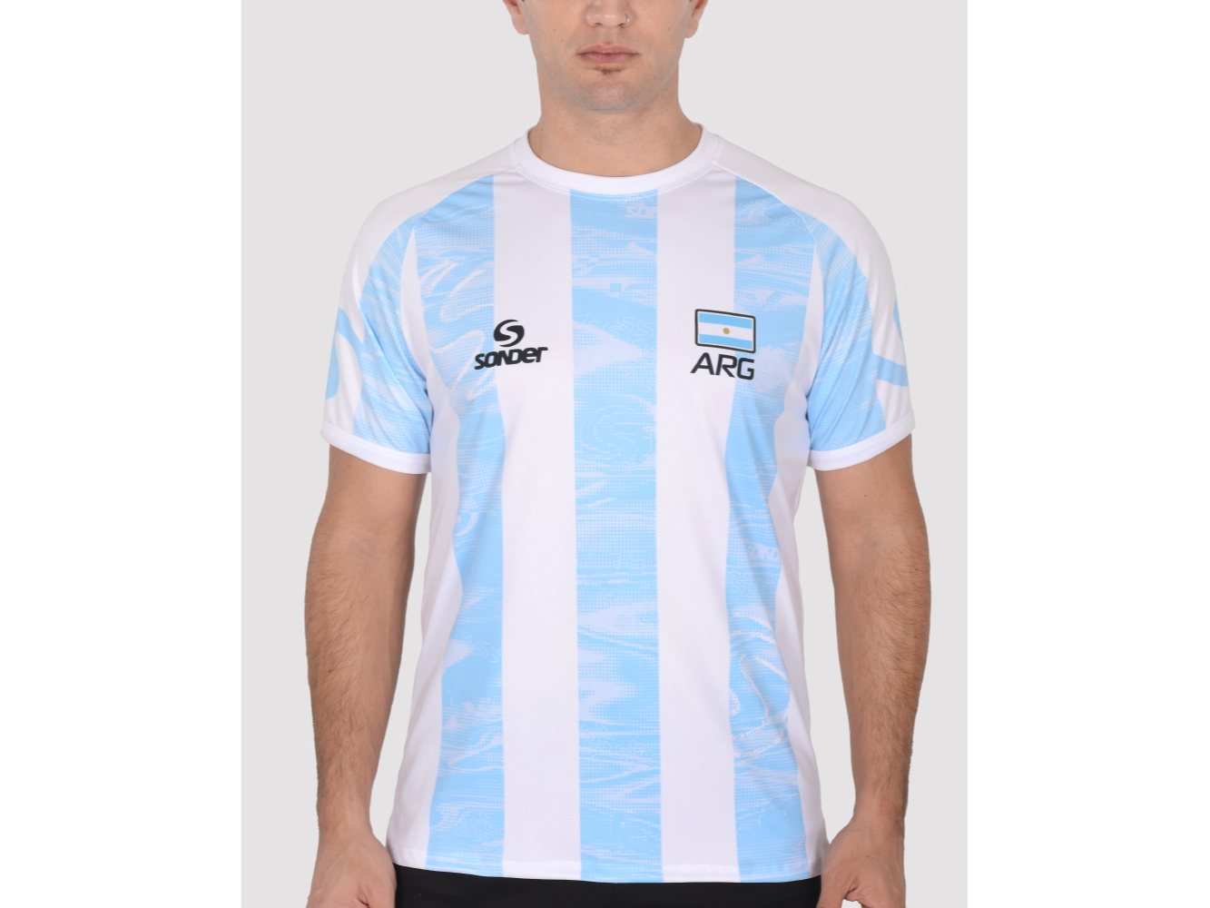 REMERA ENTALLADA UNISEX ARG