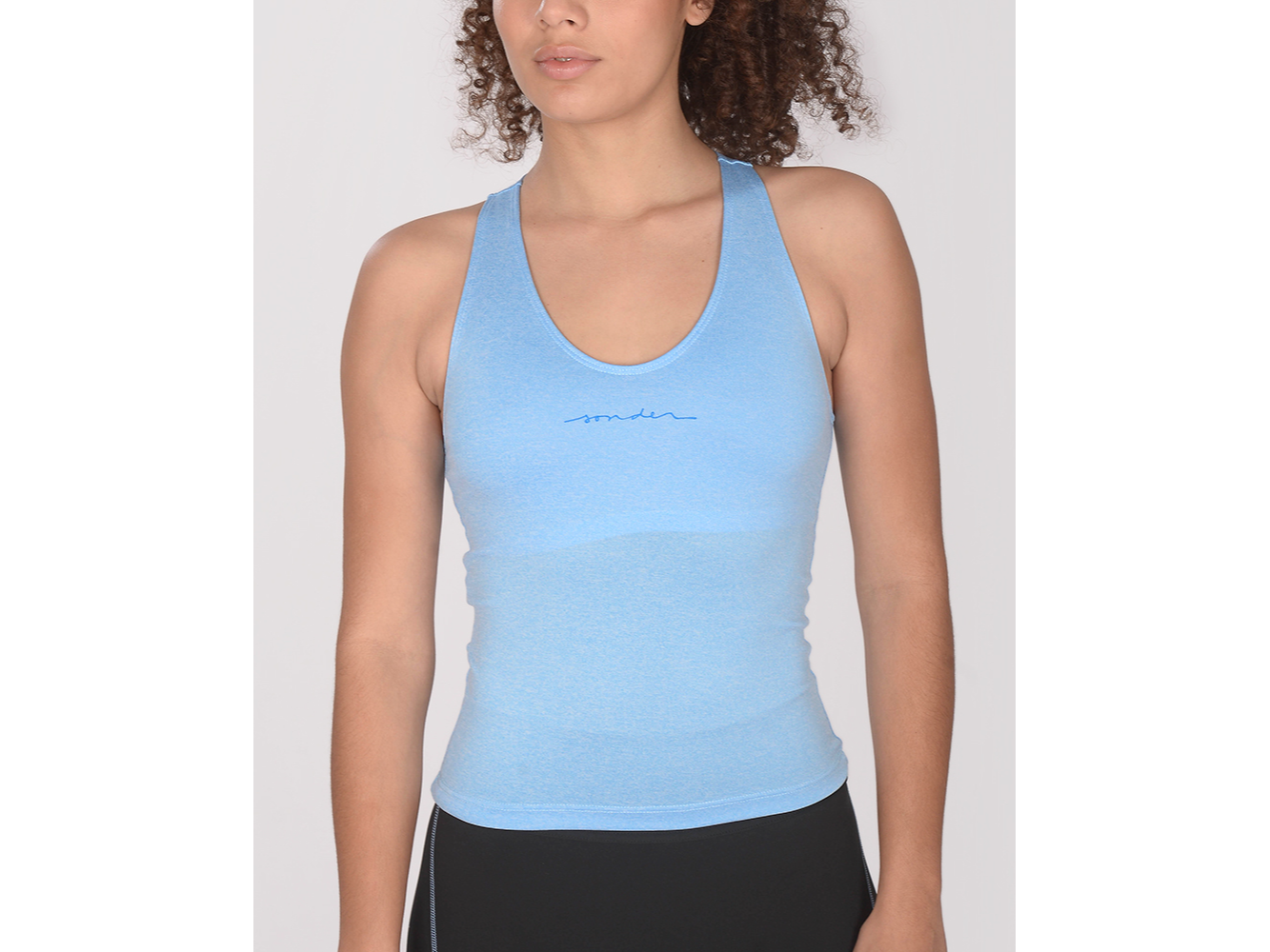 MUSCULOSA ENTALLADA MCIROFIBRA LIVIANA
