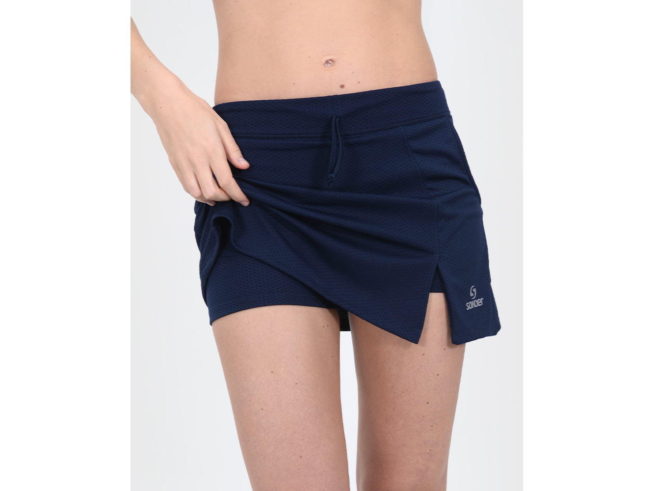 POLLERA SHORT AZUL CON CALZA Y BOLSILLO