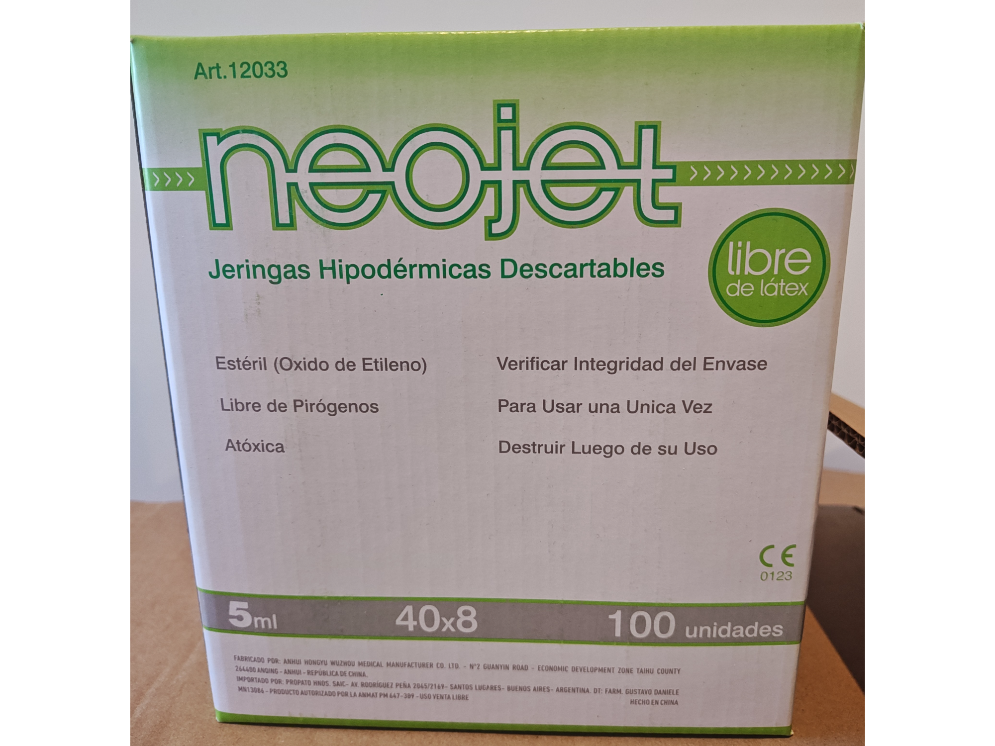 Jeringa 5cc c/aguja 40/8 x 100 unidades