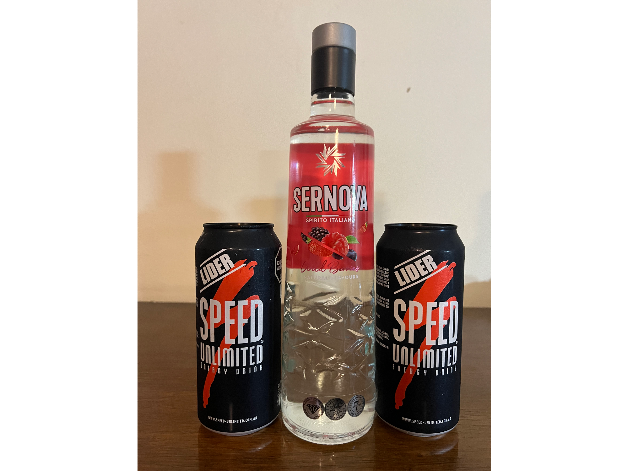 SERNOVA (Frutos Rojos / Manzana Verde)+ 2 Speed 500ml