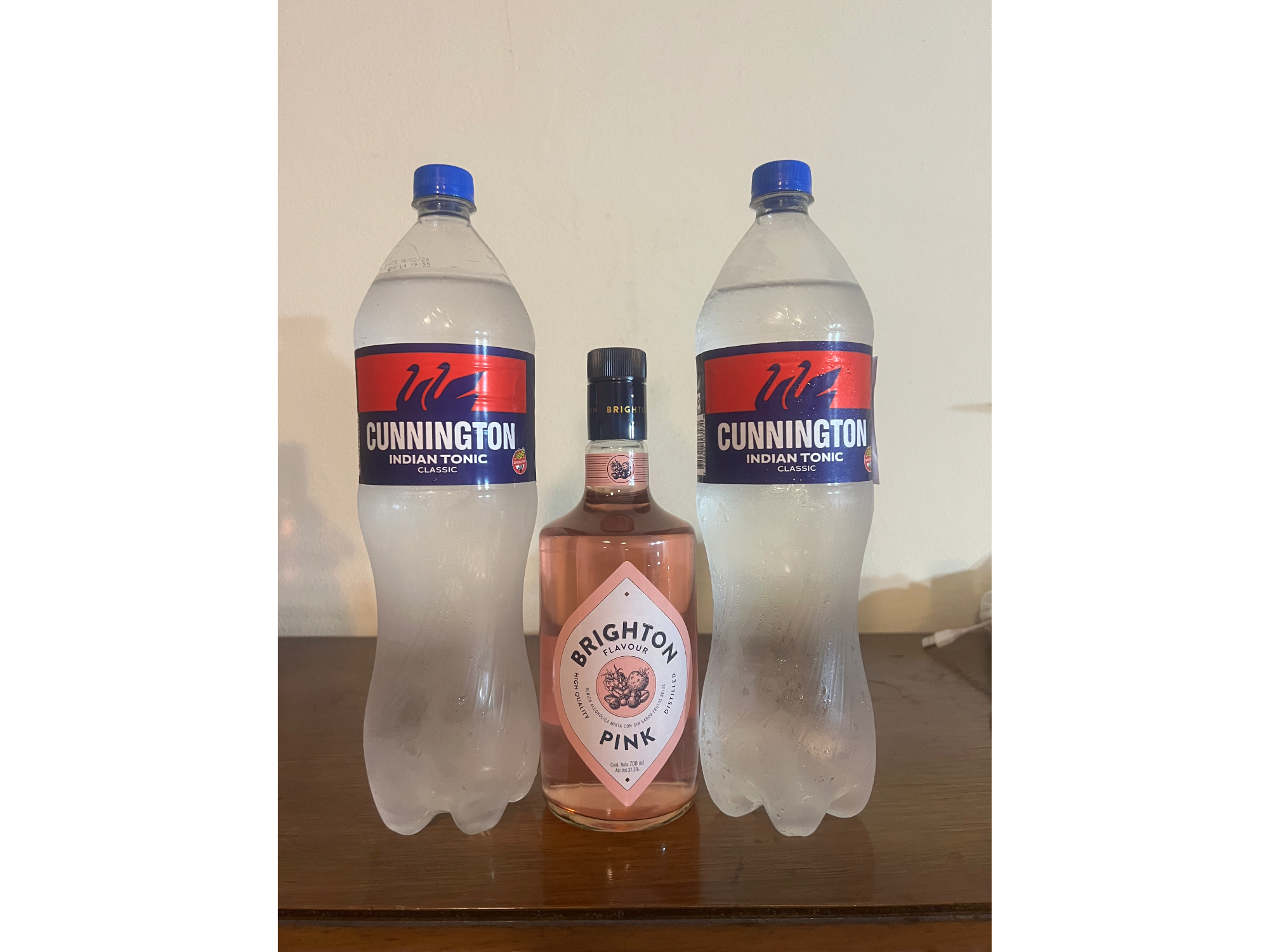 Gin Brighton + 2 Tónicas