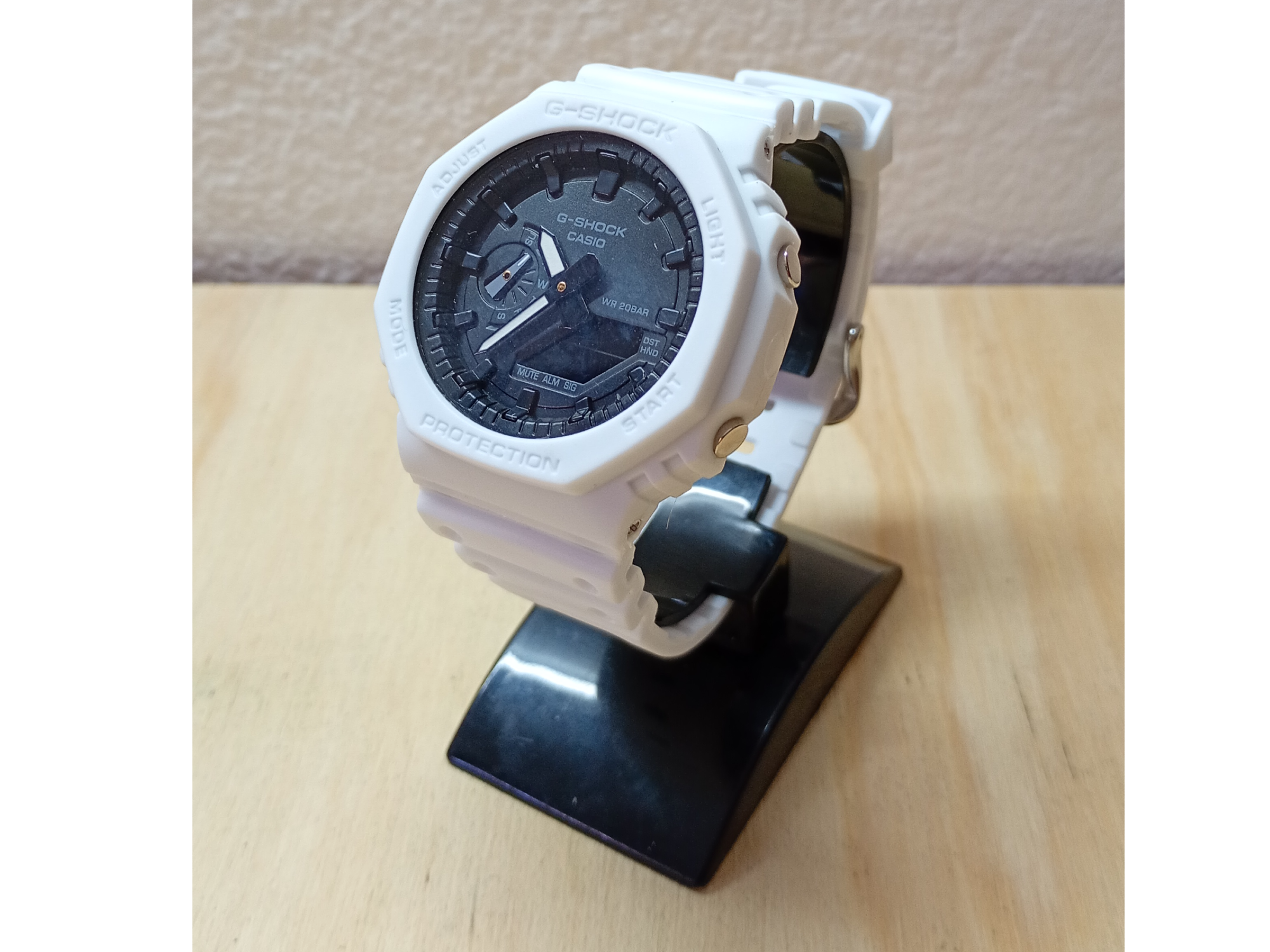 Ga 2100 White N Black