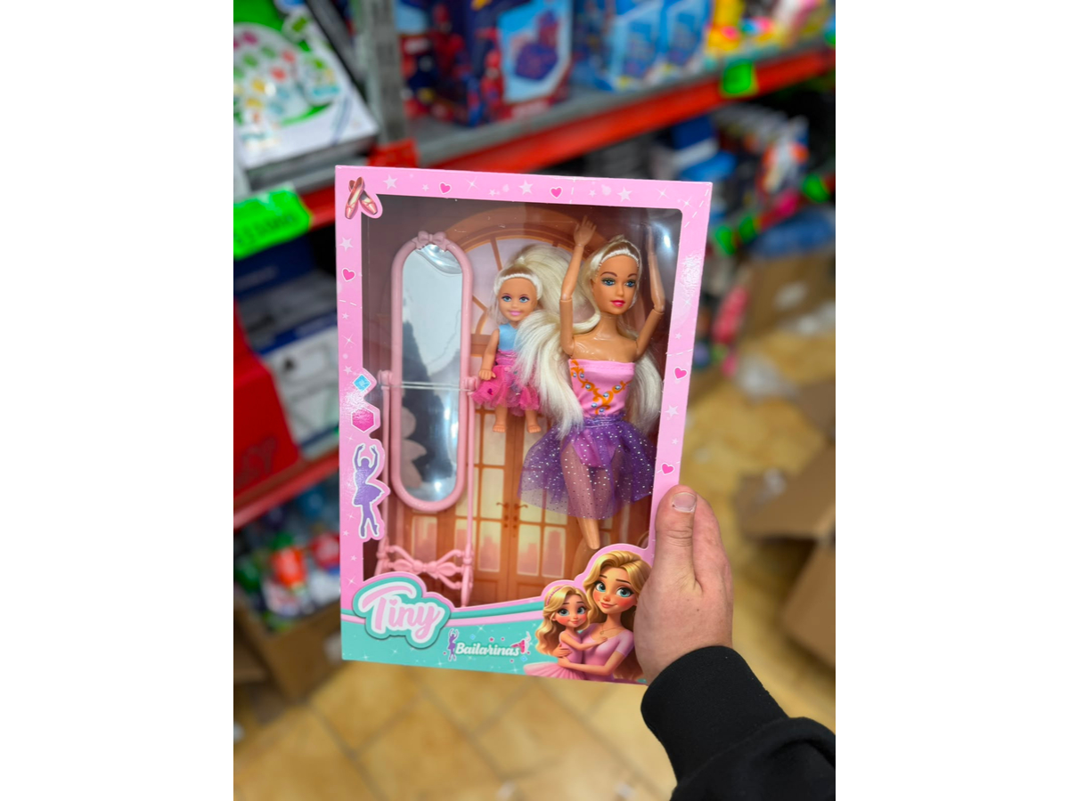 MUÑECA TINY BAILARINAS CON HIJA Y ESPEJO
