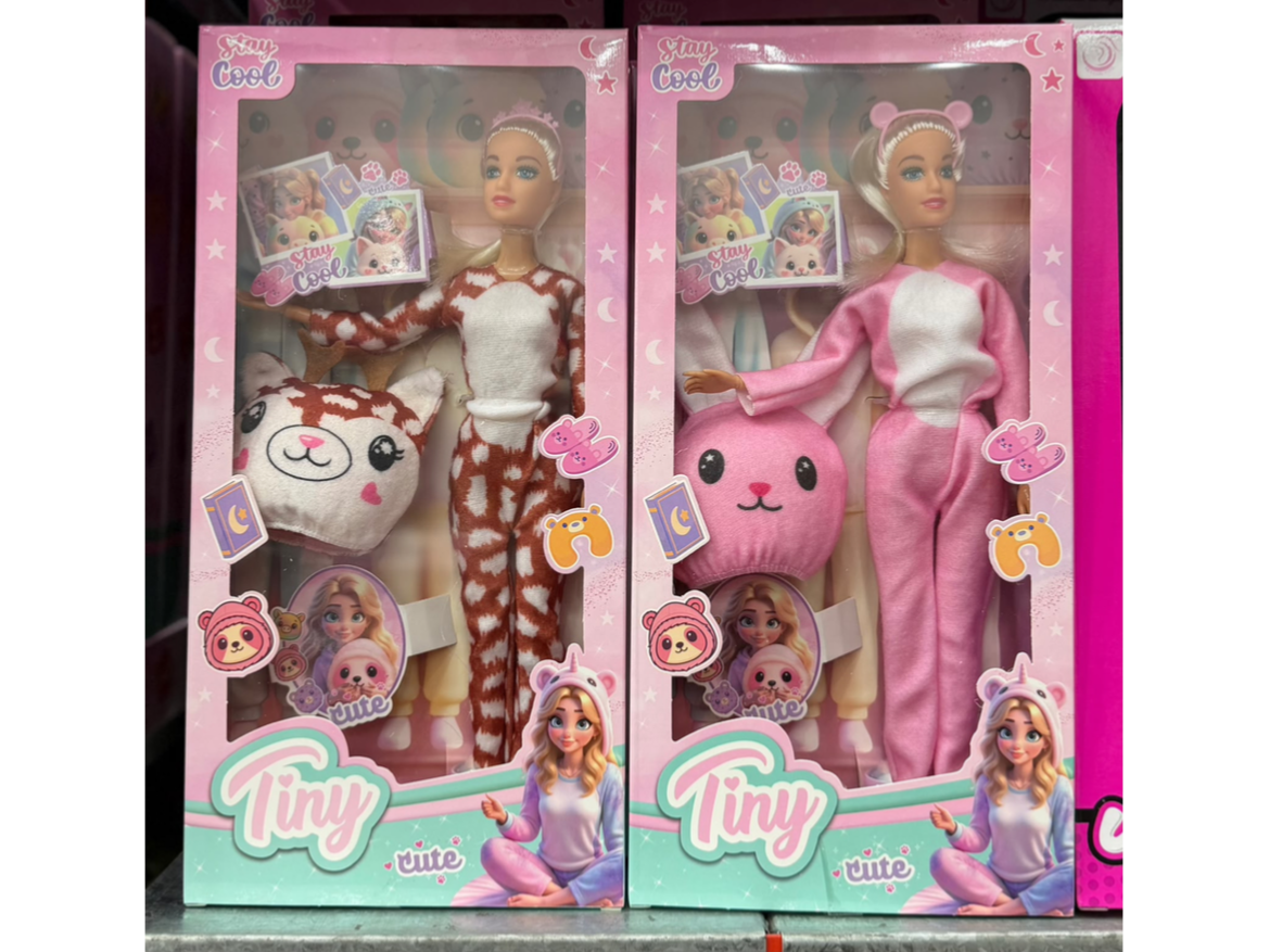 MUÑECA TINY CUTE CON PIJAMA Y ALMOHADON