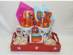 DOS TAZAS CERAMICA C/BANDEJA 17X25cm y SAQUITERO