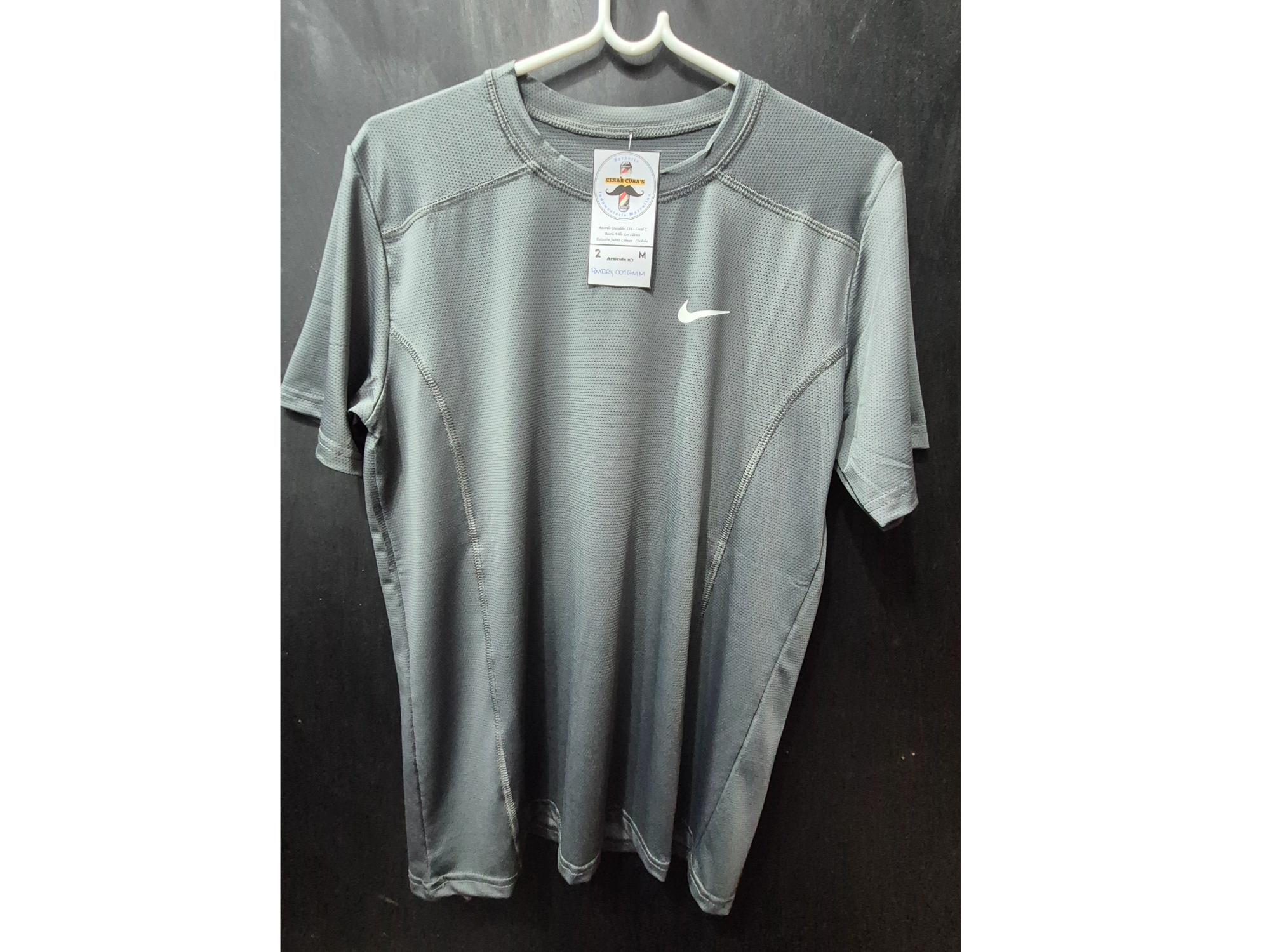 Remera drifit Nike