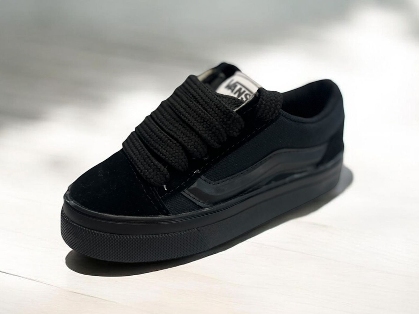 Zapas estilo Vans Total Black Unisex