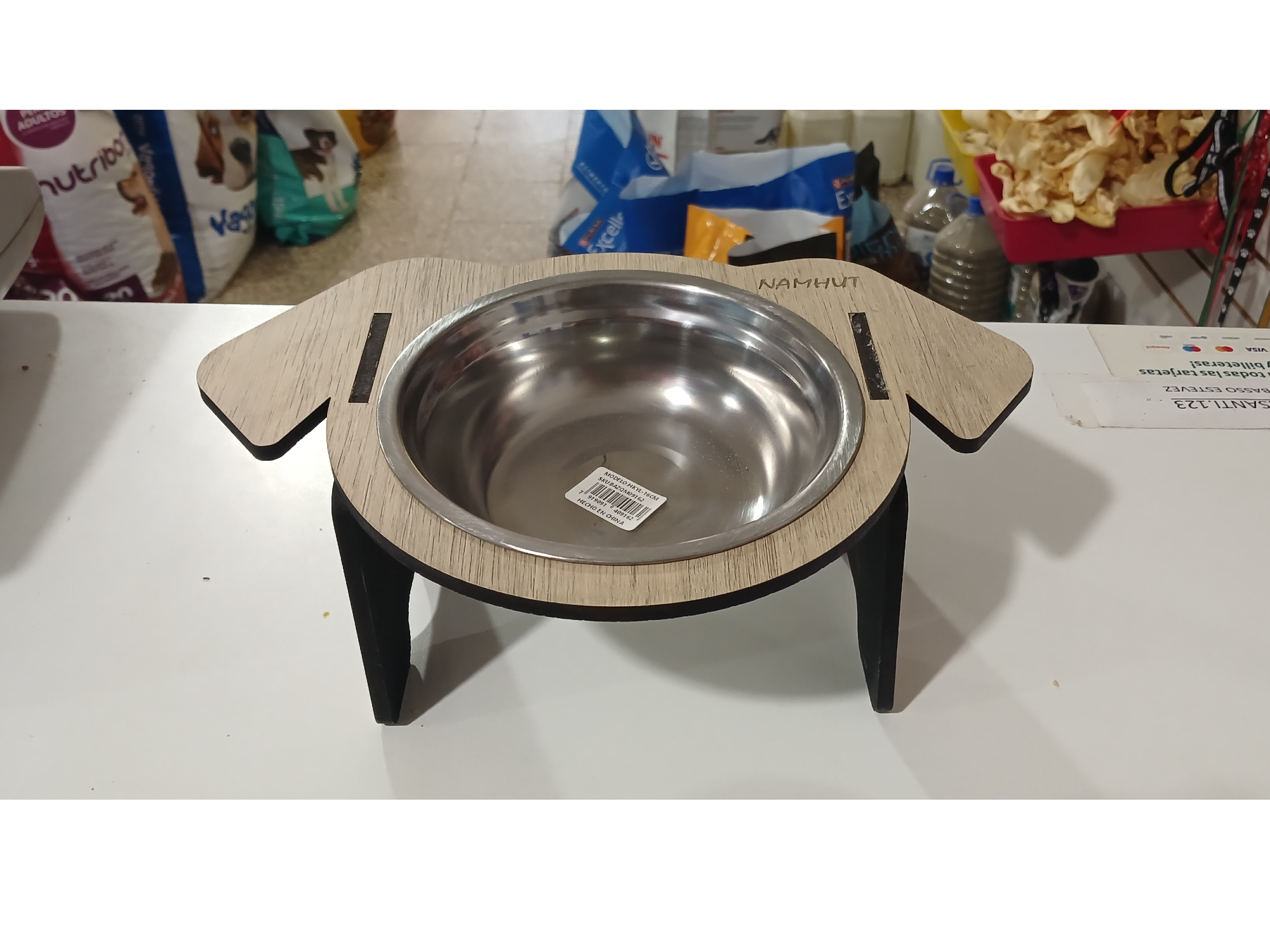 Comedero con base cara perro