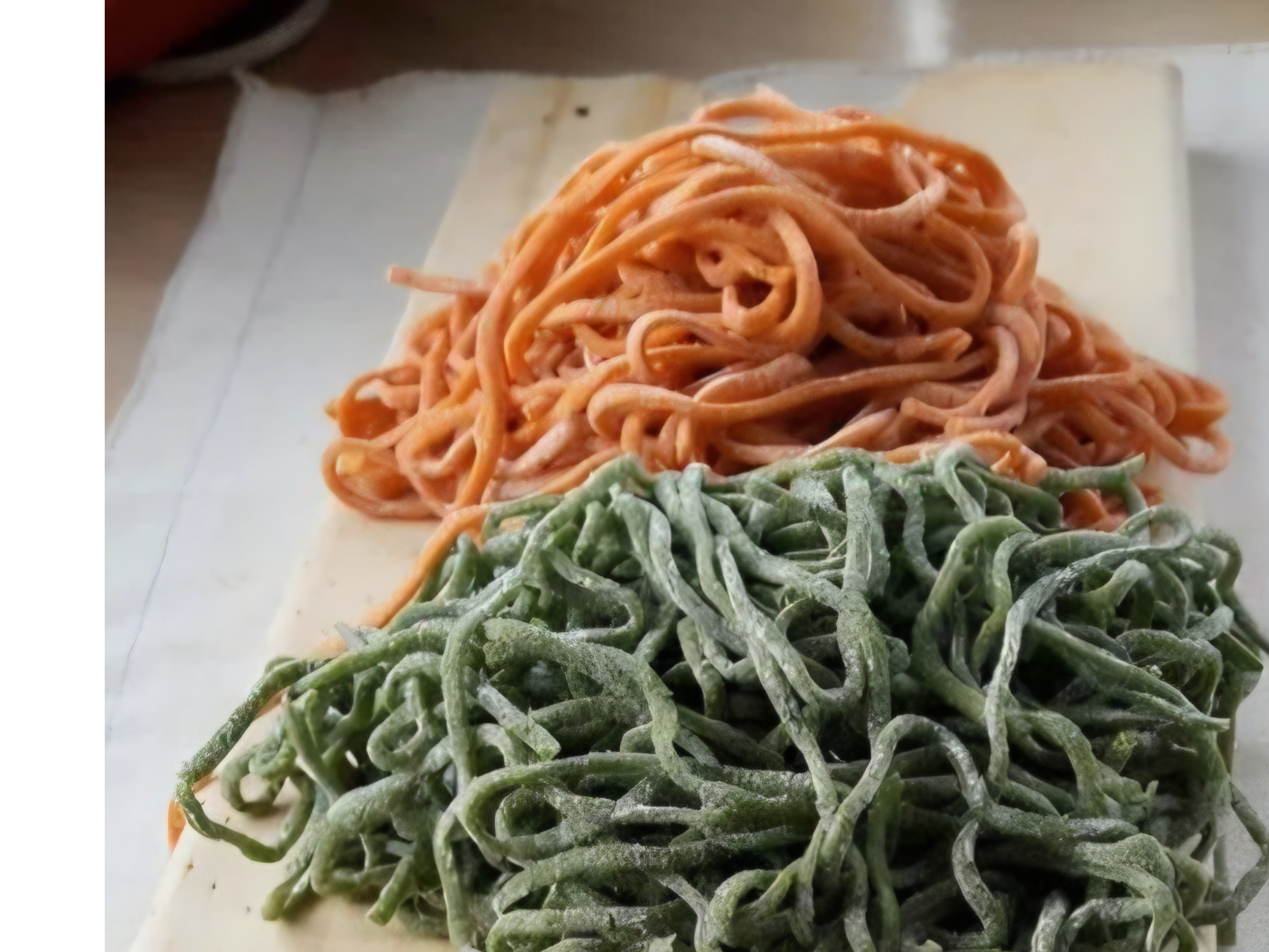 Fideos caseros al morron