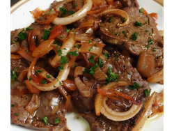 Bifes salteados