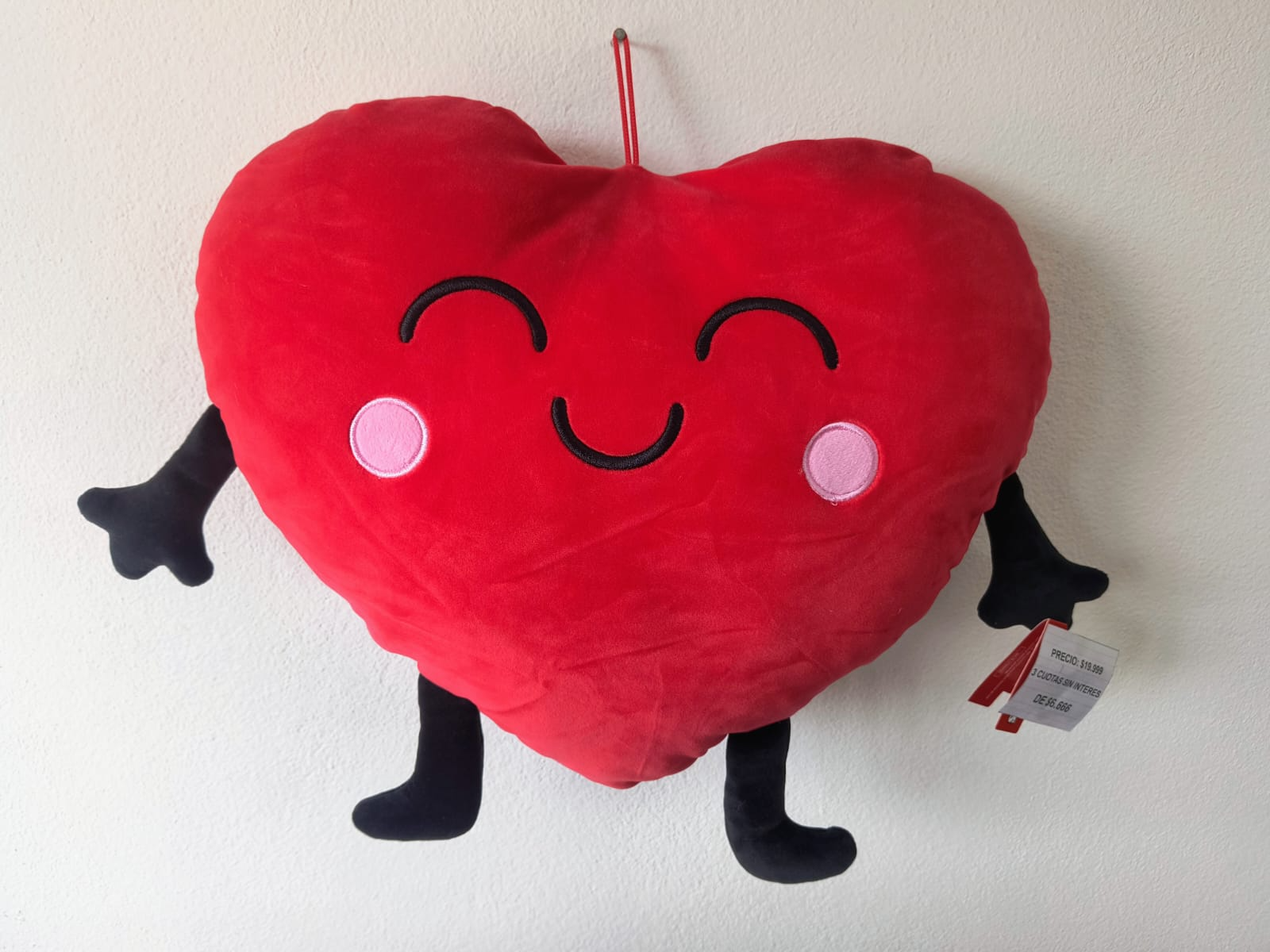 Almohada CORAZON con manitos y patitas 30cm