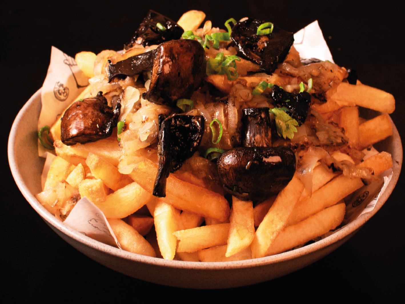 PAPAS CHAMPIÑONES Y CEBOLLA CARAMELIZADA