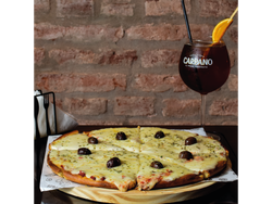 Combo Pizza Muzzarella - 6 Personas