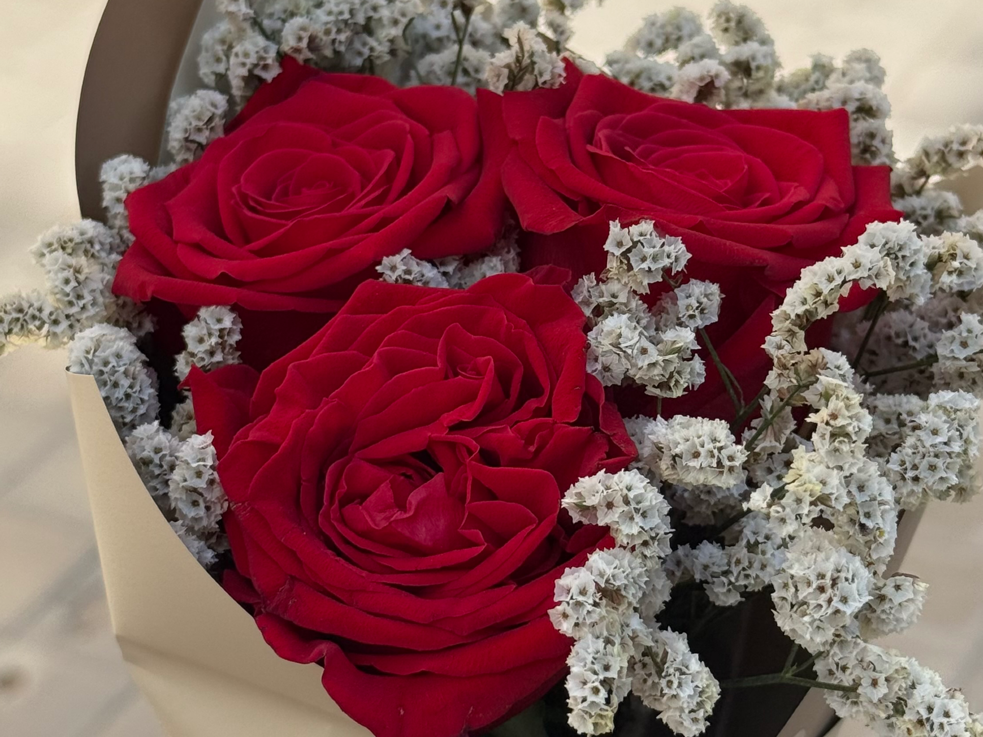 Ramo de rosas importadas 🌸