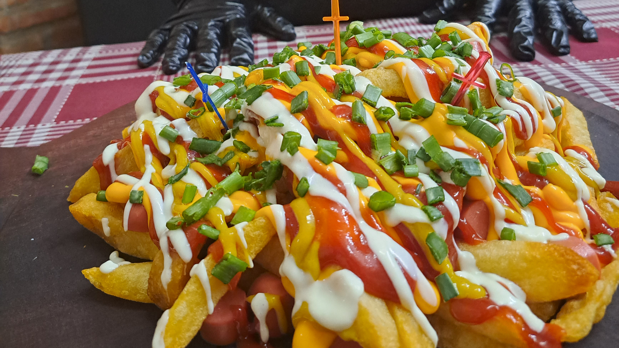 Salchipapas