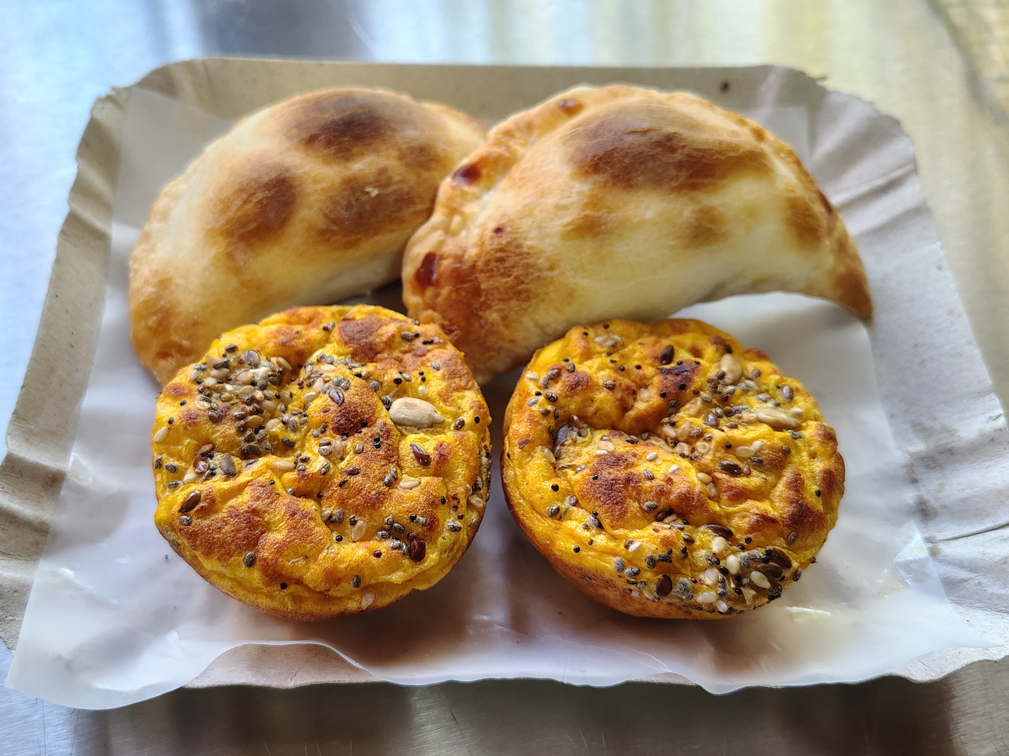 Empanaditas de osobuco + Soufflés de calabaza y choclo