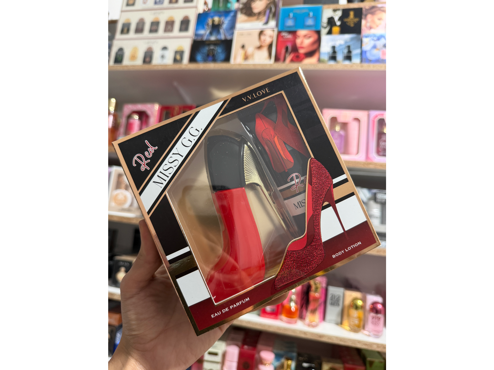 Perfume + crema good girl rojo