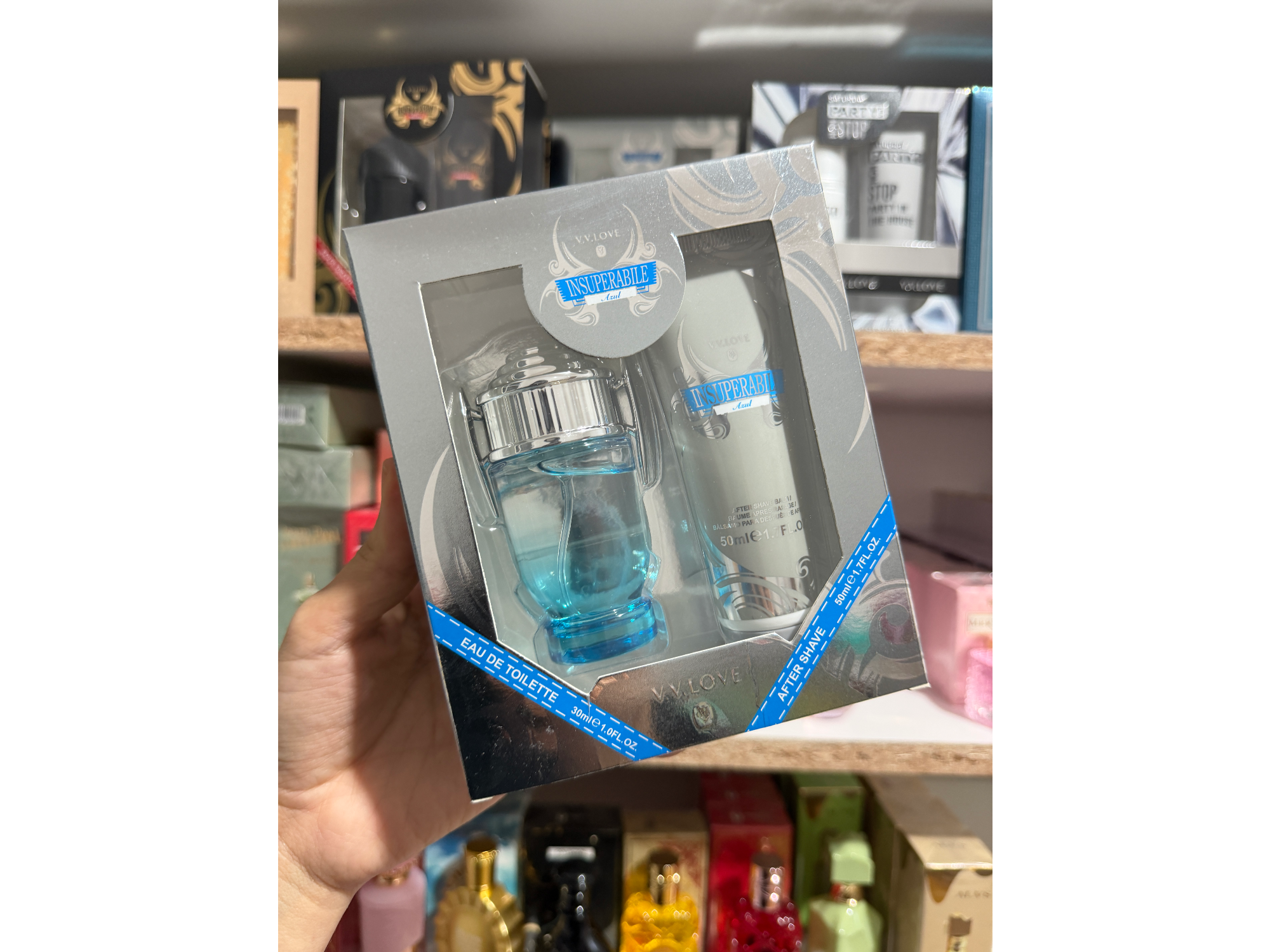 Dúo perfume + crema invic celeste