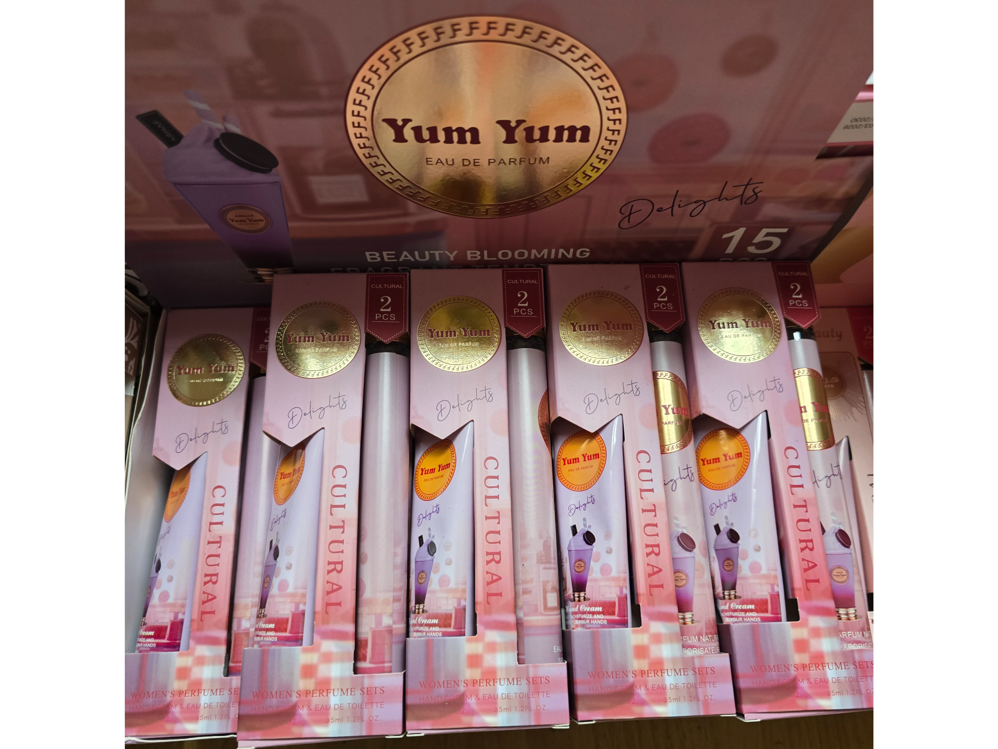 Perfume +crema yumyum