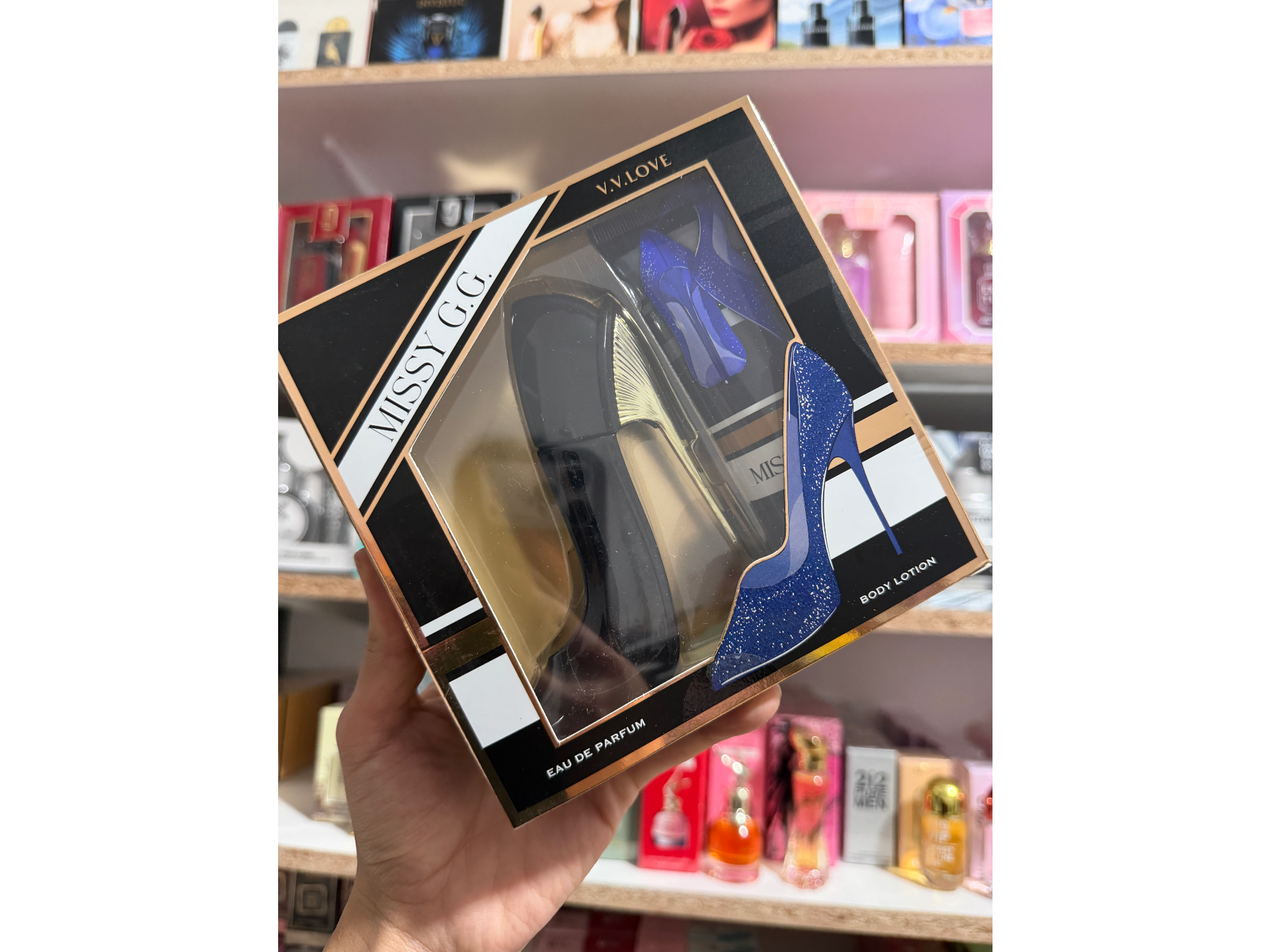 Perfume + crema good girl azul