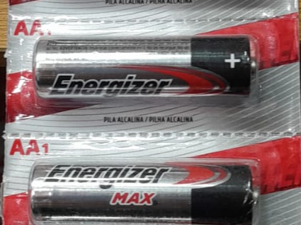 X1 Pila Energizer max AA1