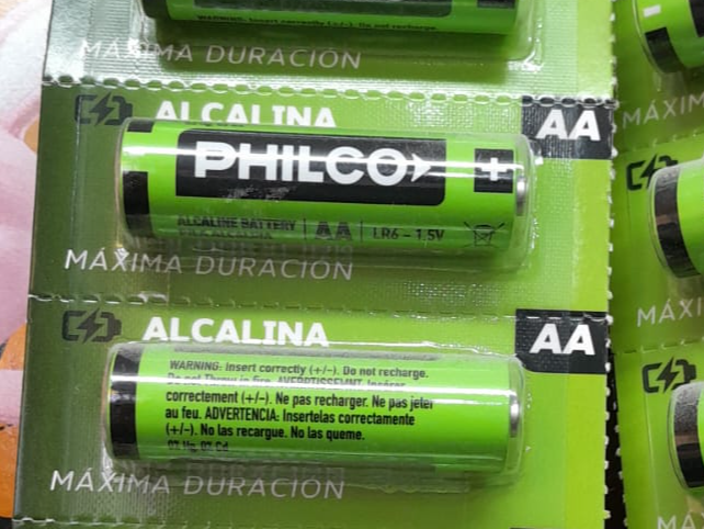 X1 pila Philco AA