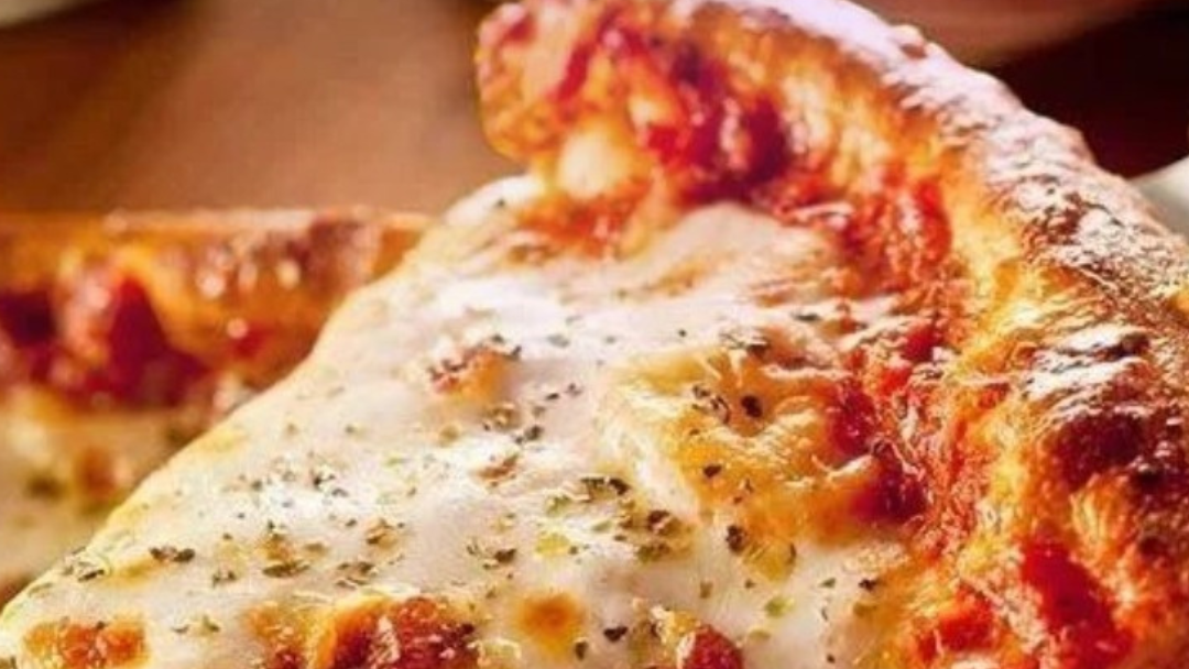 PIZZAS