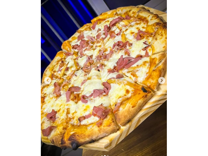 PIZZA 35 CM (8 PORCIONES)