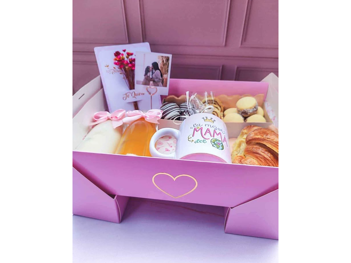 Box dulce con taza. 100% personalizado