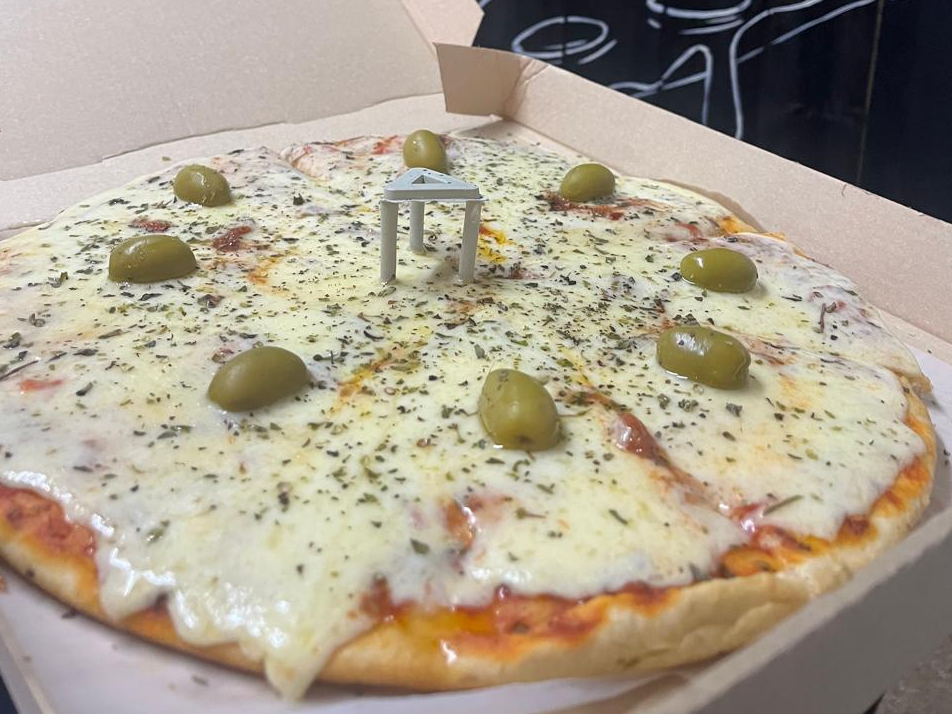 MINGA MUZZA 🍕