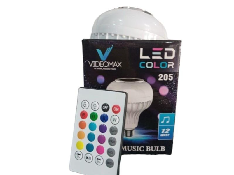 LUZ LAMPARA CON LUCES Y PARLANTE BLUETOOTH + CONTROL