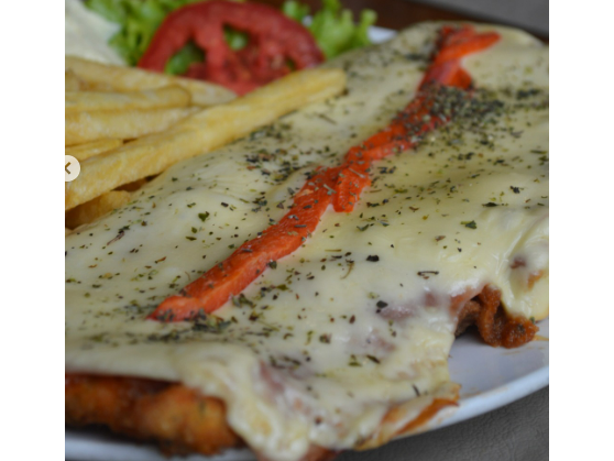 Suprema napolitana con fritas