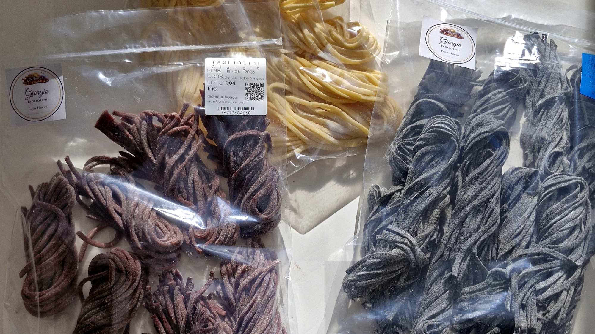 PASTAS LARGAS