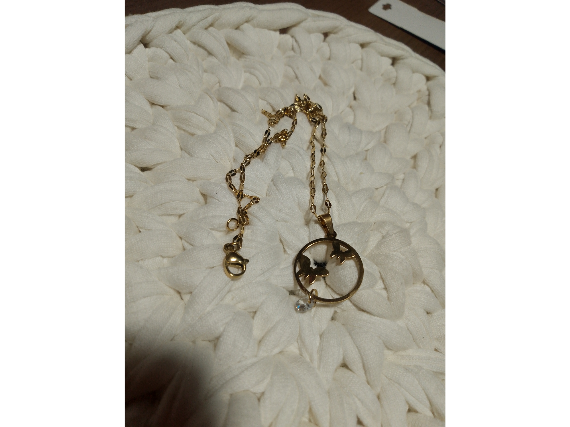 cadena con dije mariposa