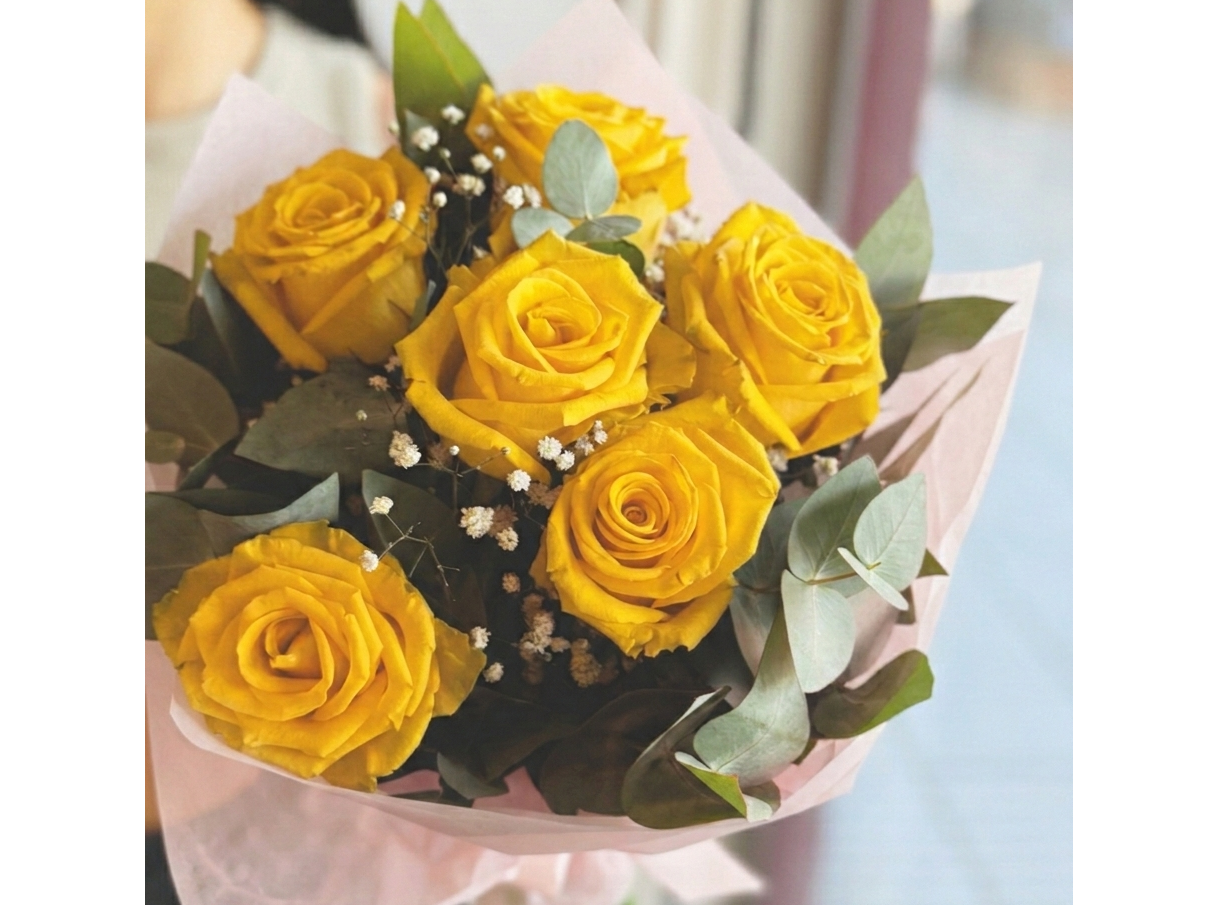 Ramo Circular 6 Rosas amarillas Nacionales