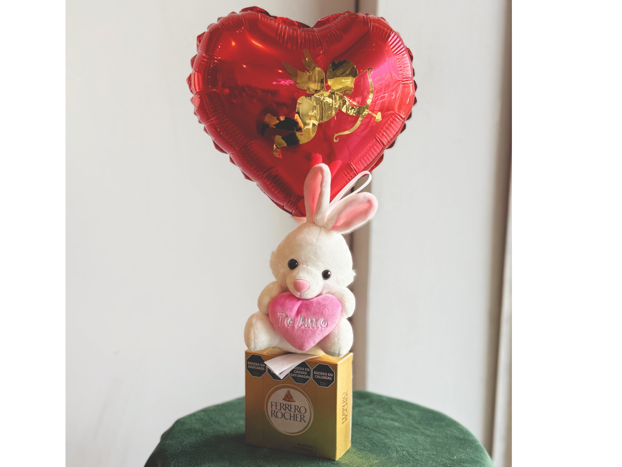 Ferrero + Peluche