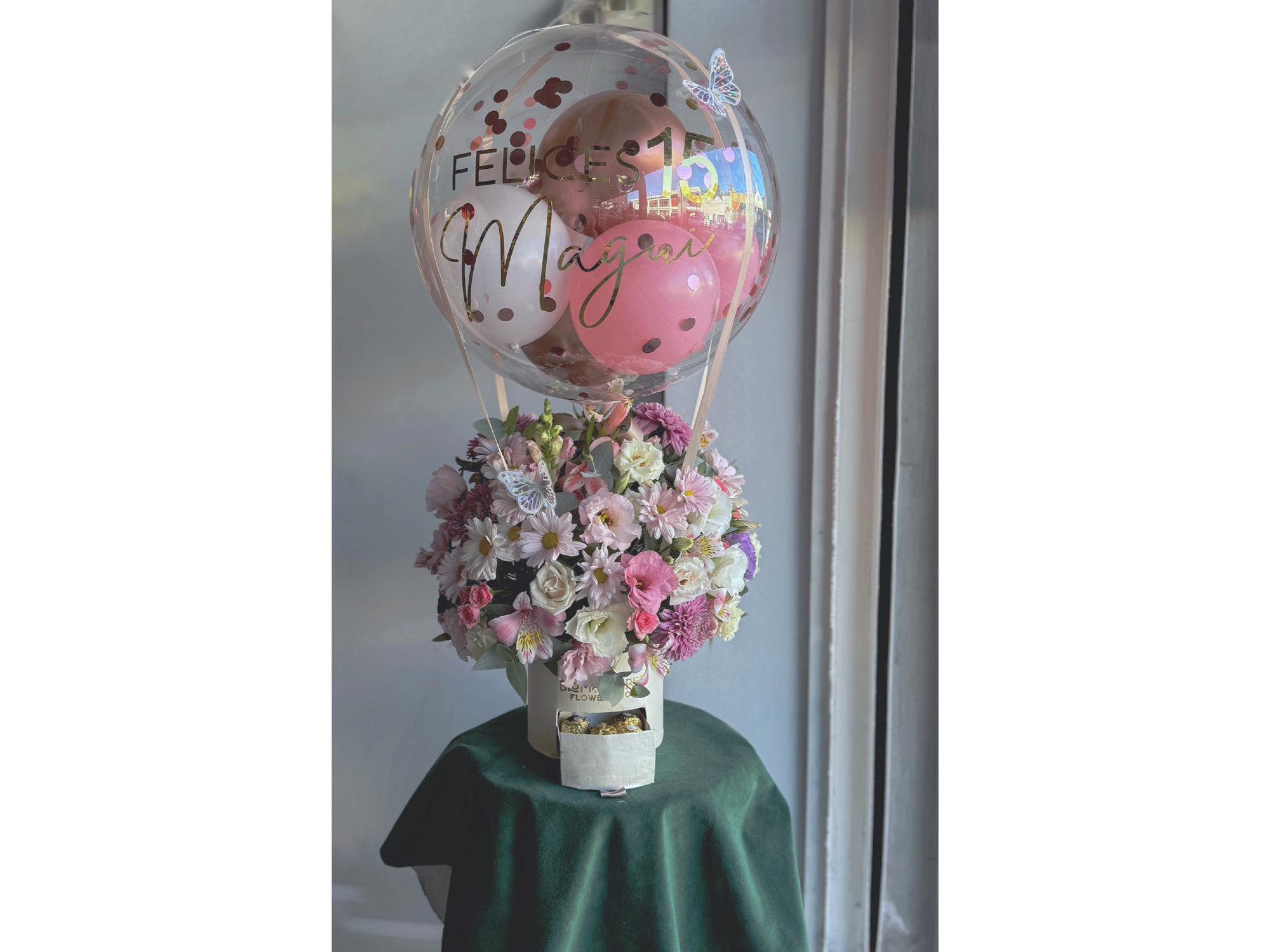 Flowerbox Valencia con globo burbuja