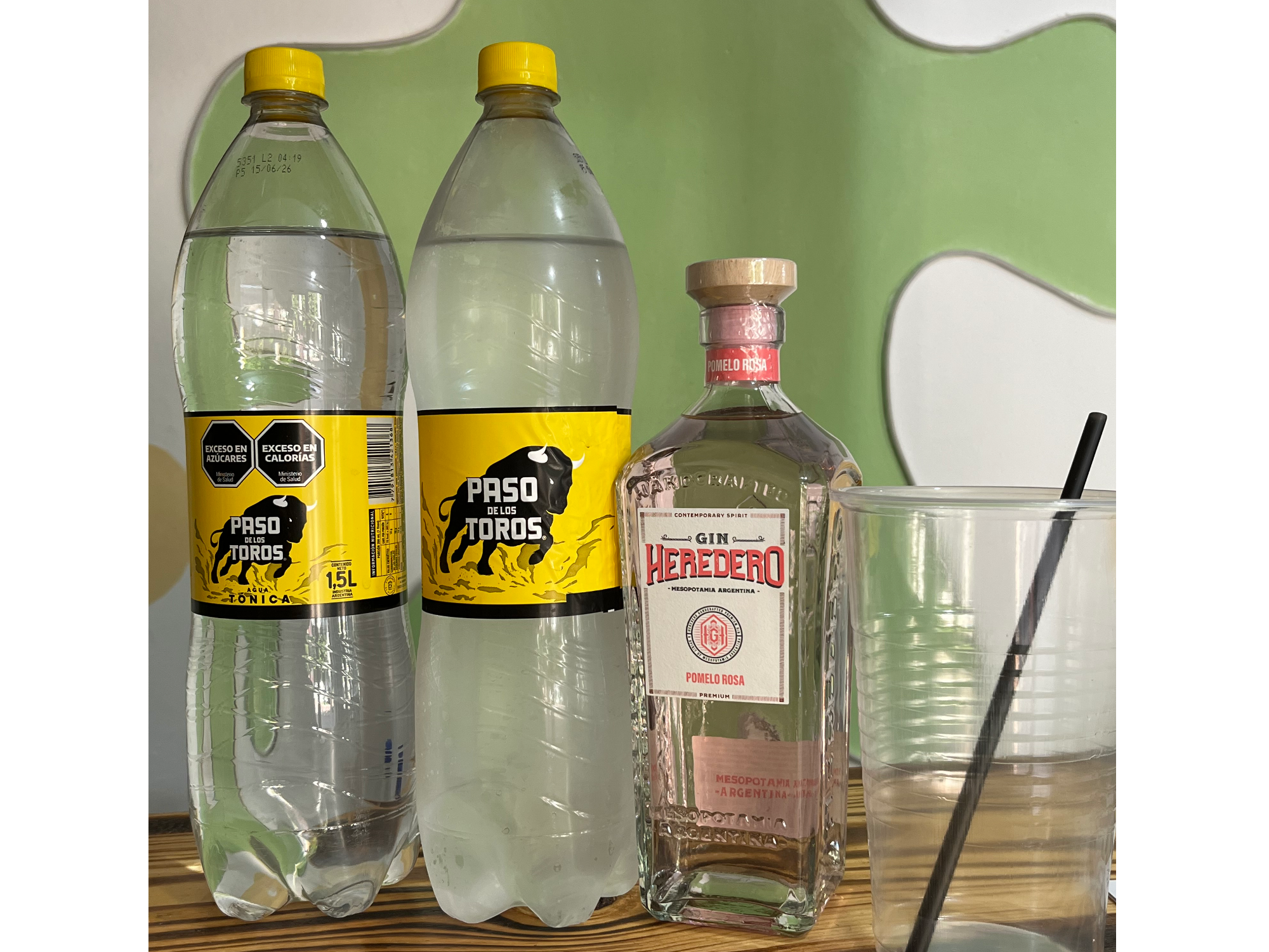 HEREDERO Pomelo Rosa + 2 tónica Paso de los Toros