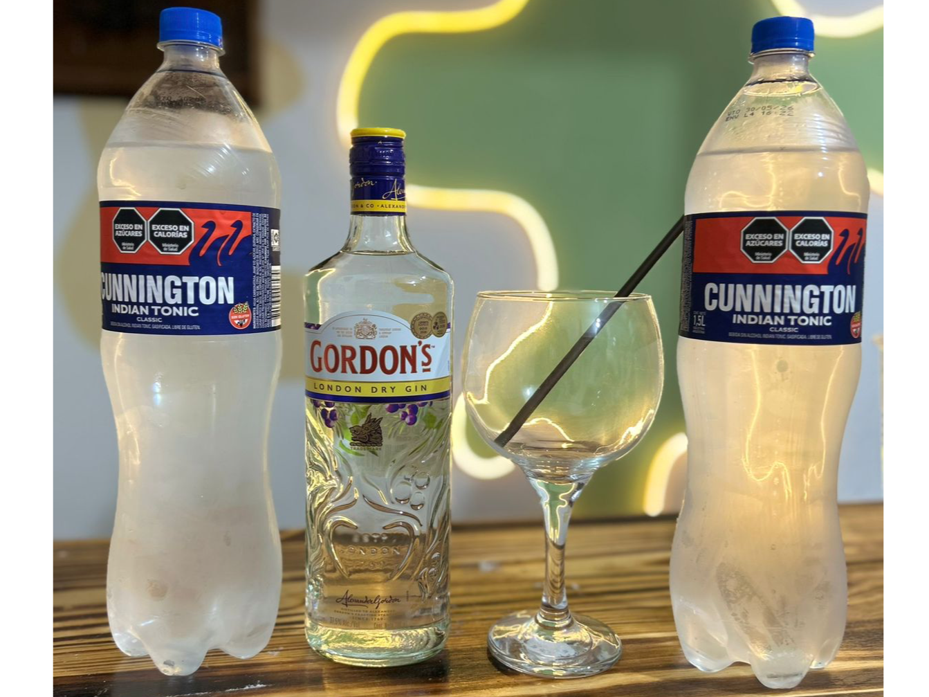 GORDONS London Dry + 2 tónica Cunnington