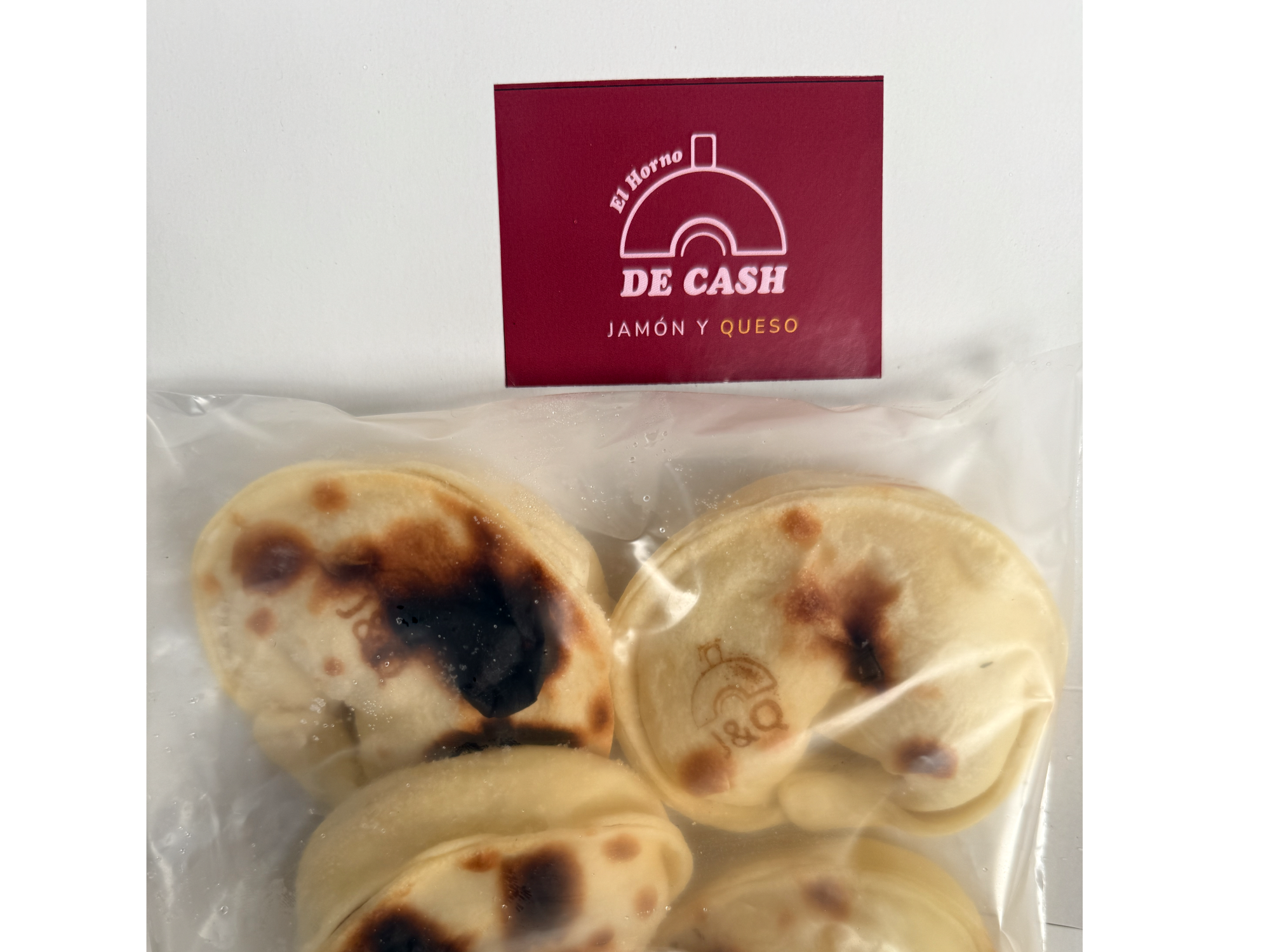 Jamón y Quesos (6 un) de El Horno de Cash