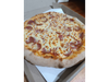 Pizza Calabresa 8 porción