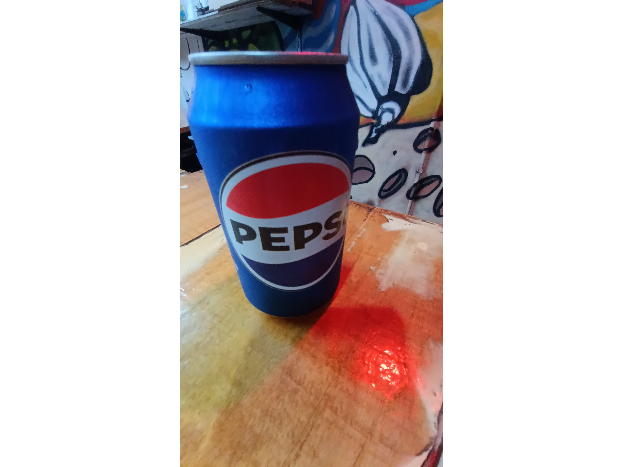 Pepsi lata