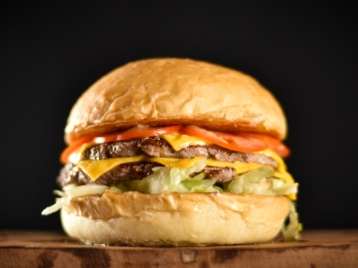 2 Classic SIMPLES con papas.