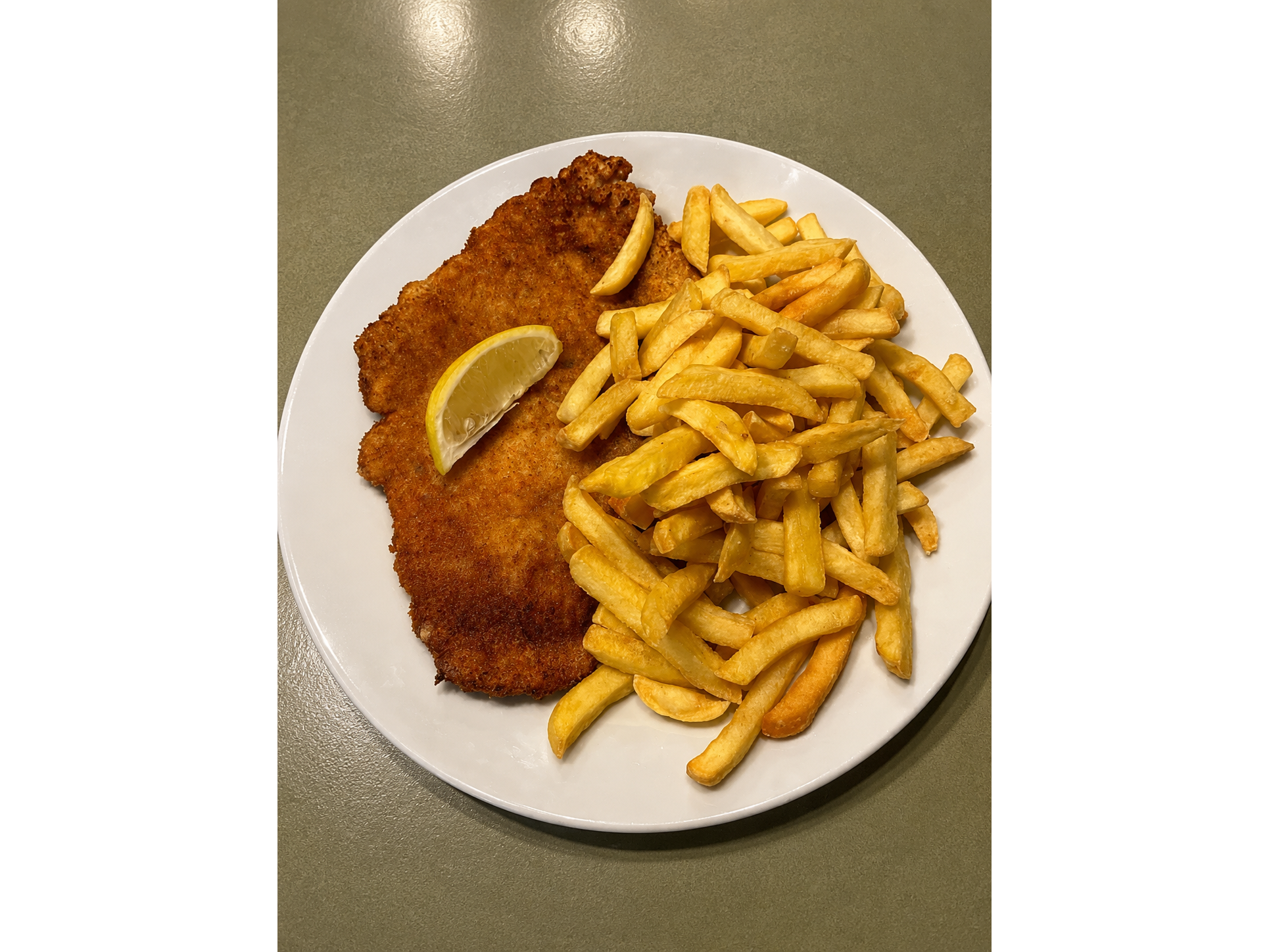 Milanesa al plato con GUARNICION