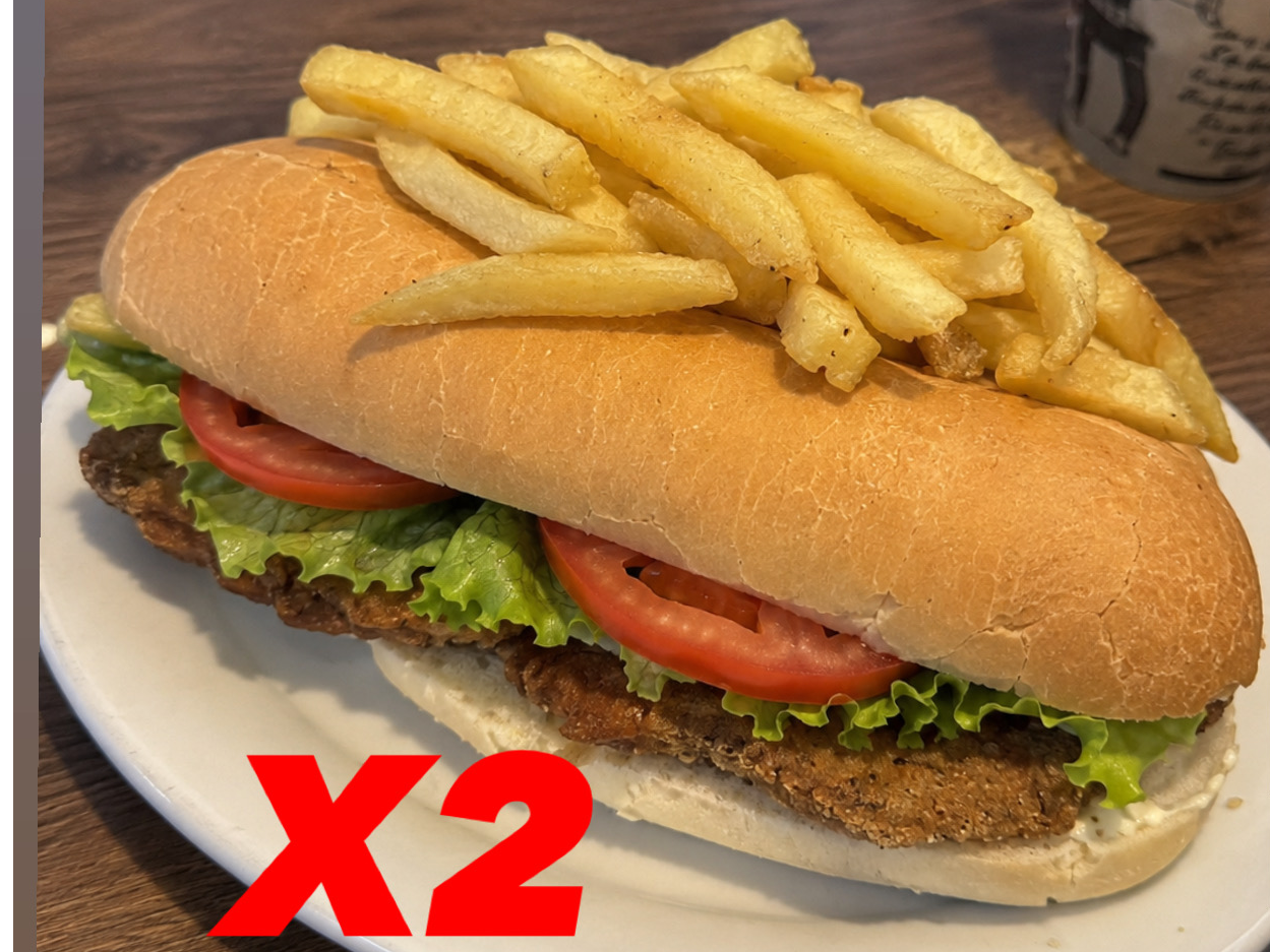 DOS Sandwiches de milanesa SIMPLE  con papas