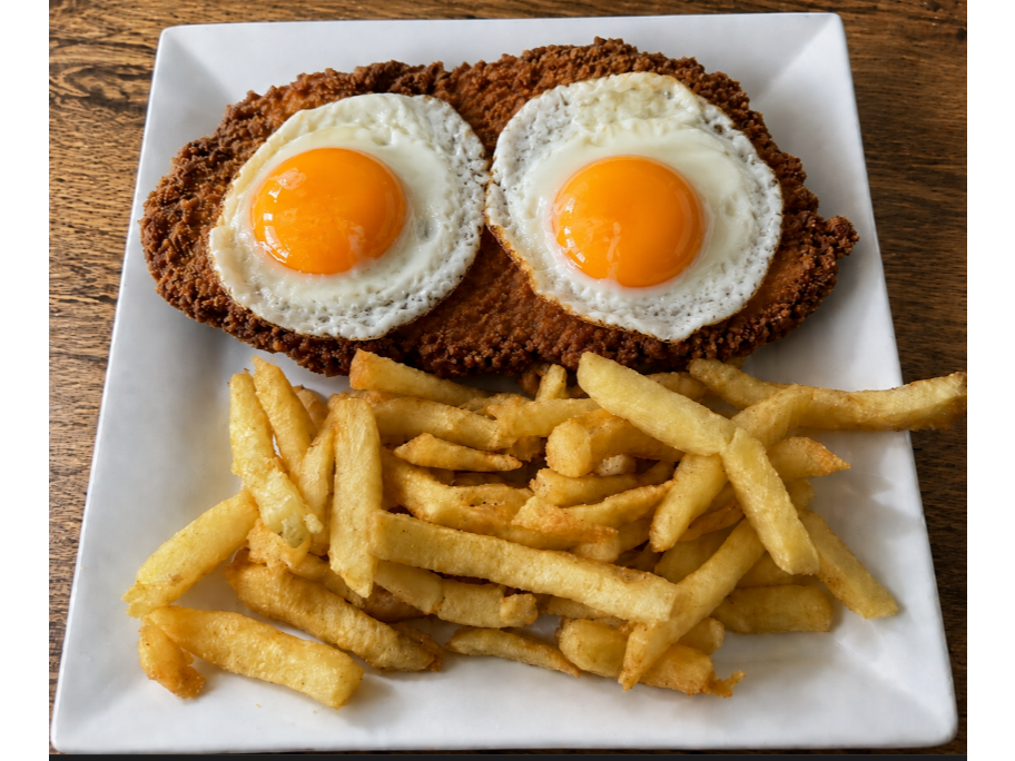 Milanesa a Caballo con GUARNICION