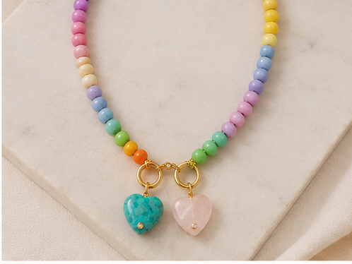 Collar Arcoíris con Corazones